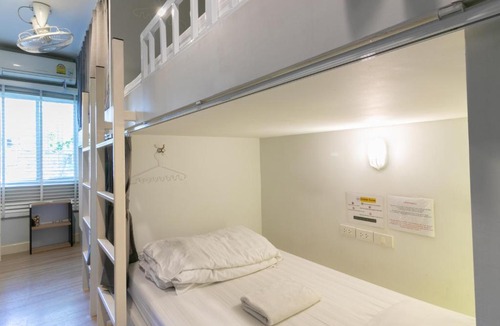 Khao San Hostel | Ratana Boutique Hostel