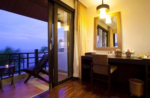 Ko Lanta Resort | Rawi Room - One Bedroom Resort, Sleeps 3