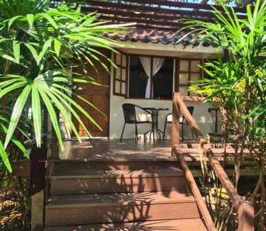 Bai Lan Resort | Red Moon Hideaway