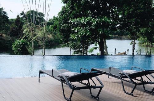 Chanthanimit Hotel | Riverawan Hotel