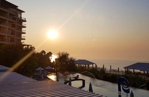Ban Chang Resort | Royal Phala Cliff Beach Resort