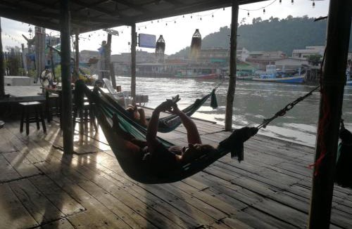 Pak Nam House | Rub Lom Chom Klong Homestay