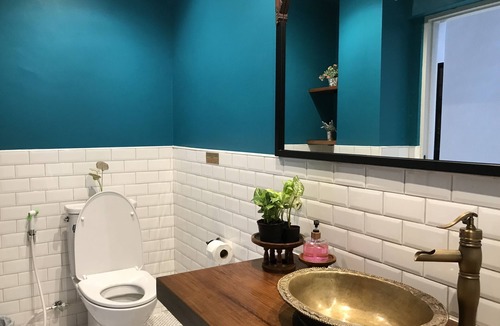 Thung Maha Mek Hostel | S1 Hostel