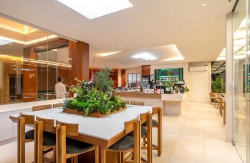 Khlong Ton Sai Hotel | Saan Hotel Sathorn