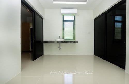 Ban Ta Khun Resort | Saichon Grand View