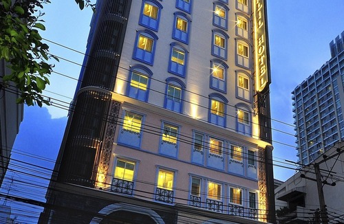 Nana Hotel | Salil Hotel Sukhumvit Soi 11