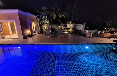 Nong Prue Villa | Sanook Pool Villa,Luxury-5km-Wlkg St/Beach-5min-7-11