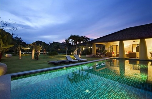 Nong Kae Villa | Sawan Villa: Your Private 4-BR Tropical Retreat in Hua Hin
