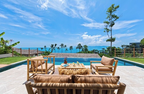 Makham Tia Villa | SEA VIEW VILLA WITH INFINITY POOL