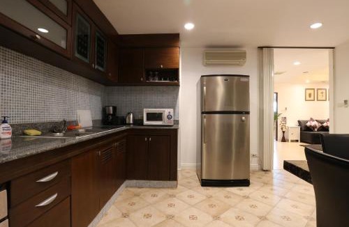 Thung Maha Mek Apartment | Serena Sathorn Suites