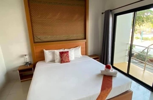 Phon Hotel | Seth-Thee Residence