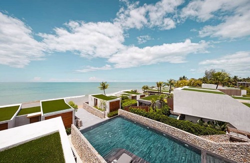Khuekkhak Villa | (SHA+)Villa with Private Pool - Beach Front (B02)