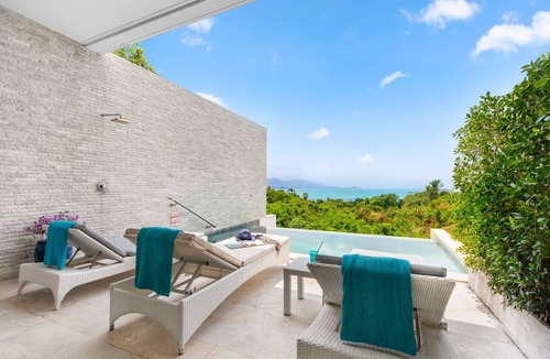 Moo 5 House | Shades of Blue luxury villa for rent