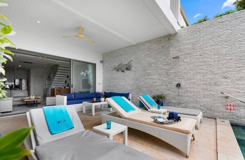 Moo 5 House | Shades of Blue luxury villa for rent