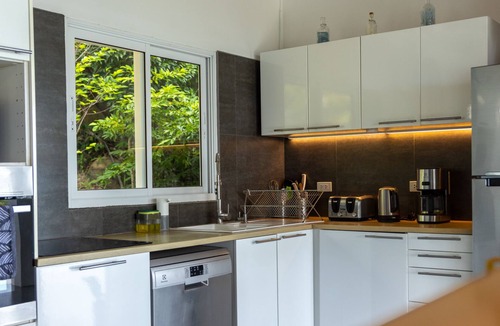 Hin Hong House | Shades of Blue - Tropical chic sea view villa