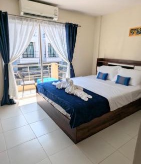 Cha-am House | Shady Palms Guest House Cha Am Beach