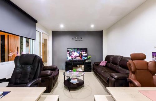 Nong Chaeng House | Sheikh Stay In Hostel