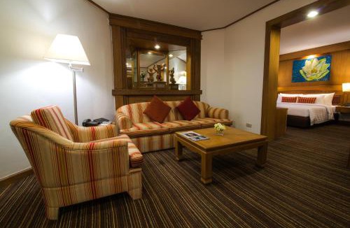 Nai Mueang Hotel | Sima Thani Hotel
