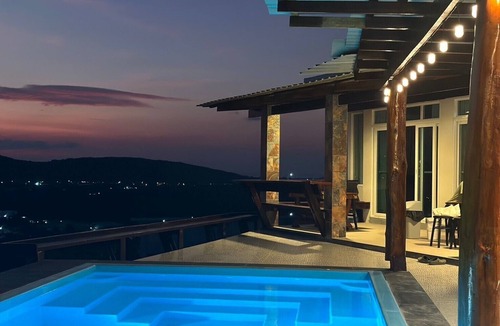 Singhanakhon Villa | Singkora Hill at Khaodang