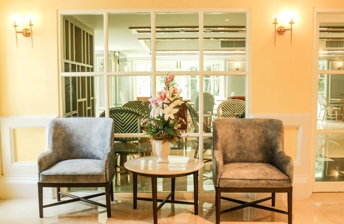 Samran Rat Hotel | Siri Ratchadamnoen Bangkok Hotel