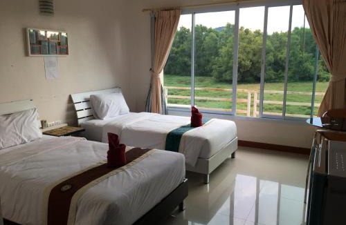Khanom Apartment | Siriburi Resort