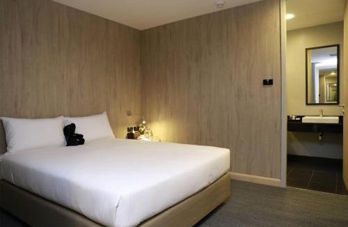 Don Muang Hostel | Sleep Box by Miracle -Booked on Hourly Basis