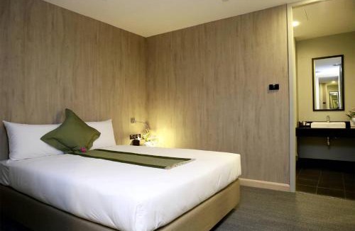 Don Muang Hostel | Sleep Box by Miracle -Booked on Hourly Basis