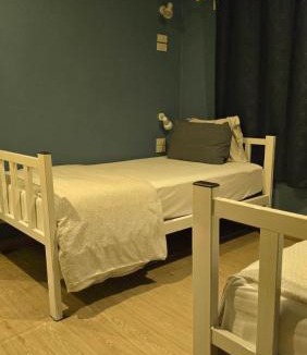 Samut Sakhon Hostel | Sleep Eat Here at donmuang