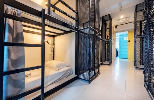 Don Muang Hostel | Sloth Hostel Don Mueang