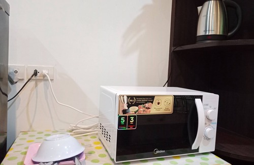 Wat Ket Condo | Slow life Condo near Night Bazaar Market + Pool near Central ,night market