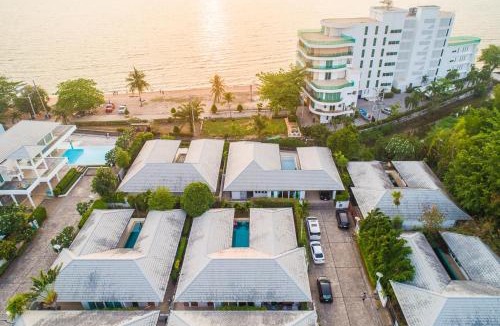Bang Lamung Villa | Sorrento Pool Villa Bang Lamung Pattaya