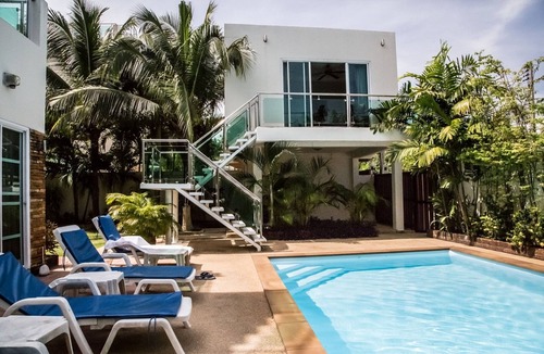 Ban Saiyuan Villa | Spacious Family 4 Bedroom Villa with Private Pool, Garden and Sea Views