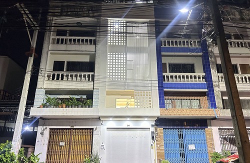 Hat Yai House | StarLight: 5BR, 6min to Lee Garden, w/Pool&Gym