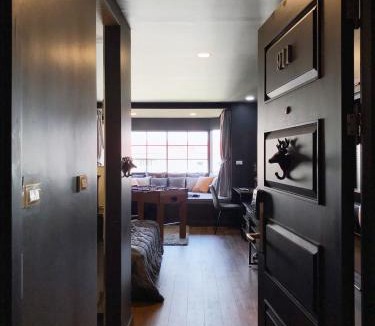 Nimman Apartment | Stay in Style at Nimman R911