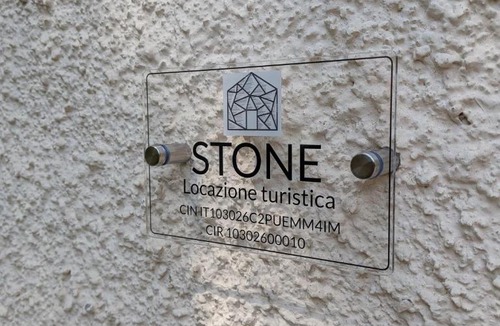 Crodo Apartment | STONE