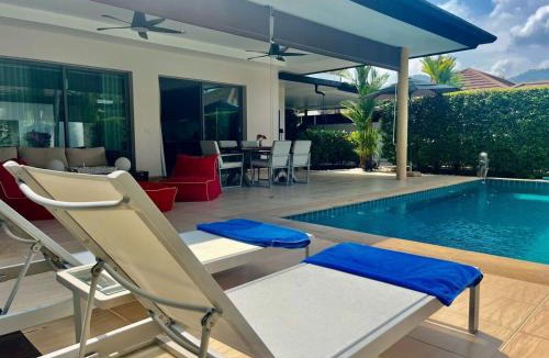 Cherngtalay Villa | Stunning 2-Bedroom Pool Villa
