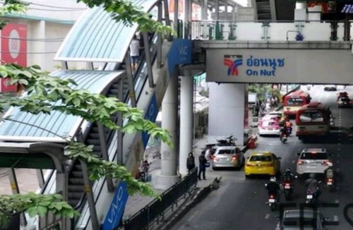 Khlong Toei House | Sukhumvit 50 hostel