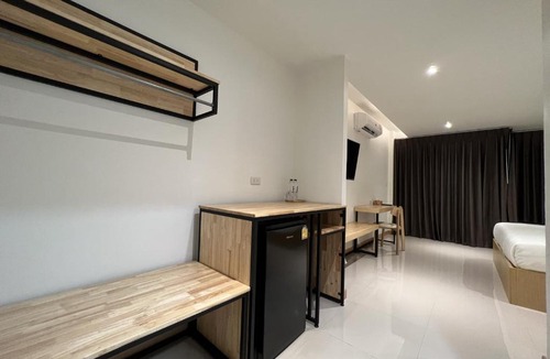 Phetchaburi Hotel | Super Highway Hotel
