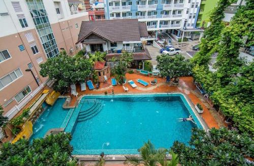 Central Pattaya Hotel | Sutus Court 4