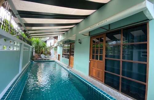 Khlong Tan Nuea House | T-house Bkk - 6BR Max15people private house with swimming pool, Bangkok Thailand