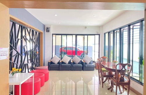 Pak Kret Hotel | T.U.B. Mansion