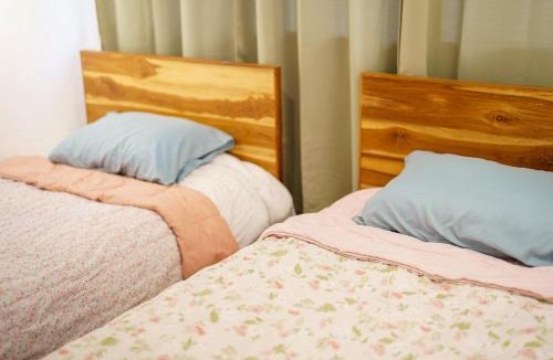 Nai Wiang Hostel | Ta Kaew Hostel ตาแก้ว โฮสเทล