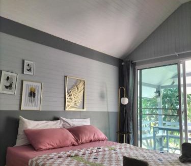 Tha Kradan House | Taakradan Valley Resort ท่ากระดานวัลเล่ย์ รีสอร์ท