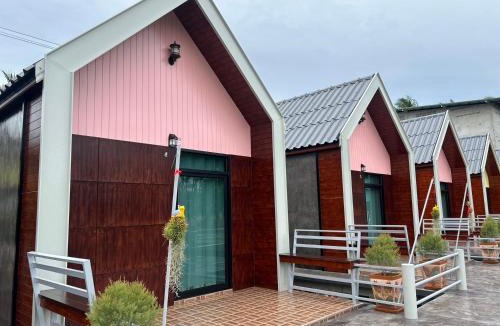 Mae Ram Phueng Resort | Tanaporn resort bangsaphan