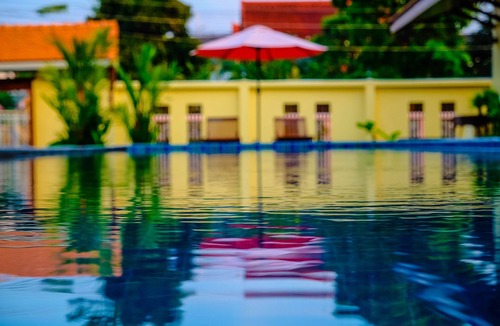 Nong Prue Villa | Taratai Villa