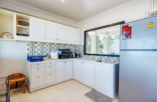 Cha-am Villa | Termsuk Beachfront: 6-Bedroom Villa, Pool, BBQ, Surfing, Karaoke & Breakfast!