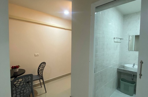 Bang Chalong Apartment | Cozy 1-bedroom apartment near BKK airport with AC, WiFi
