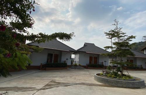 Mae Fa Luang Resort | Thai Tea Garden Home