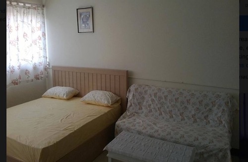 Ban Mai Bed & Breakfast | Thailand Taxi&apartment Hostel