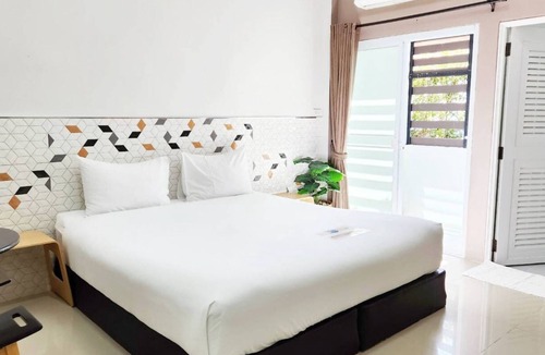 Lam Plai Mat Hotel | Thanaphat Place